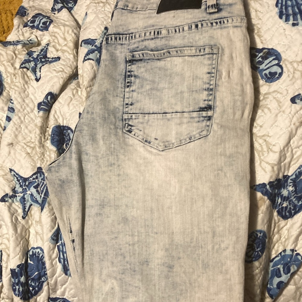 Encrypted shorts - Picture 2 of 4